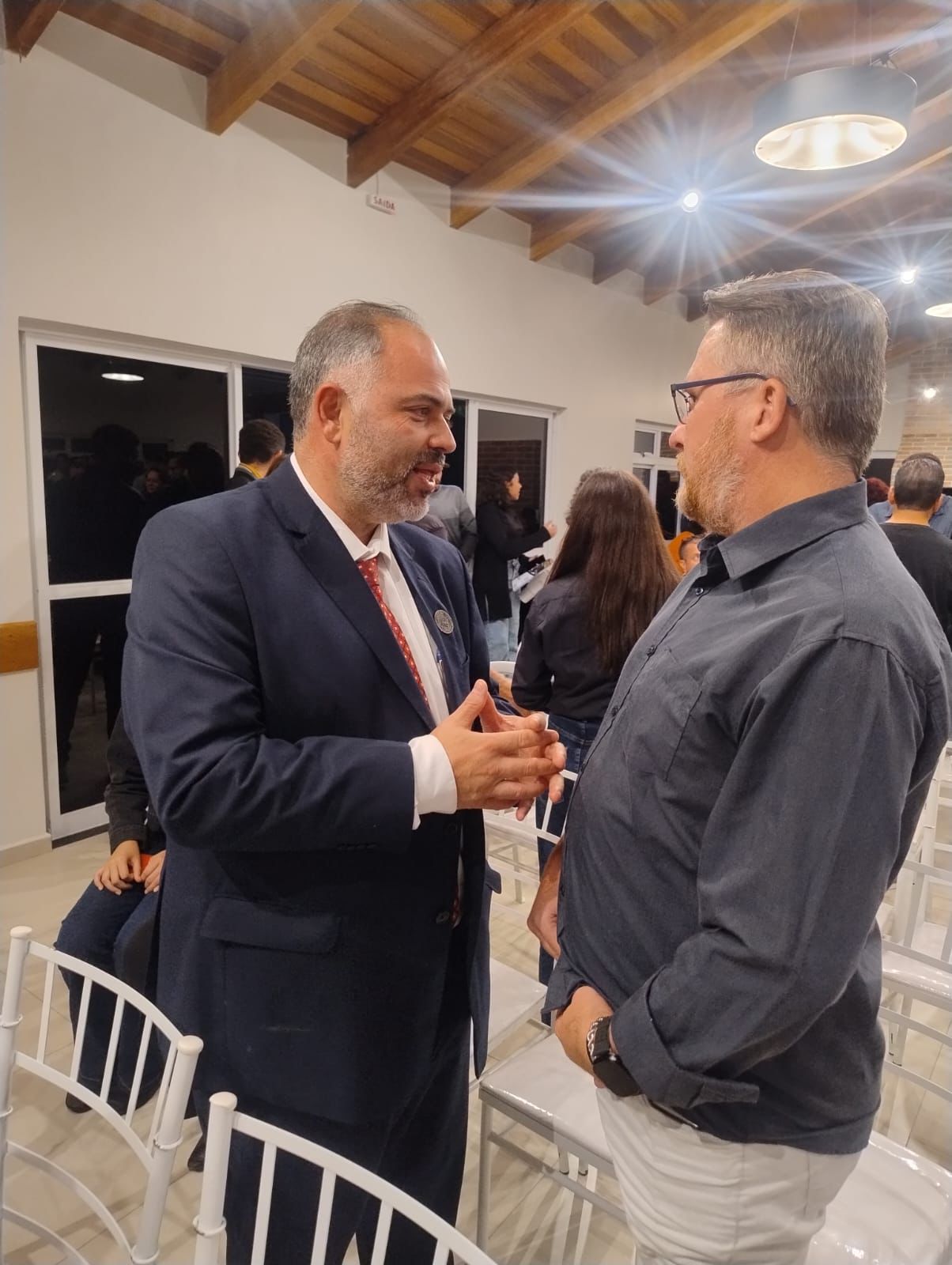 Artagão Júnior se reúne com lideranças adventistas em Colombo e reforça apoio