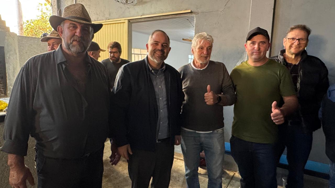 Artagão Júnior participa da tradicional Festa de São João Batista do Lontrão, em Imbituva
