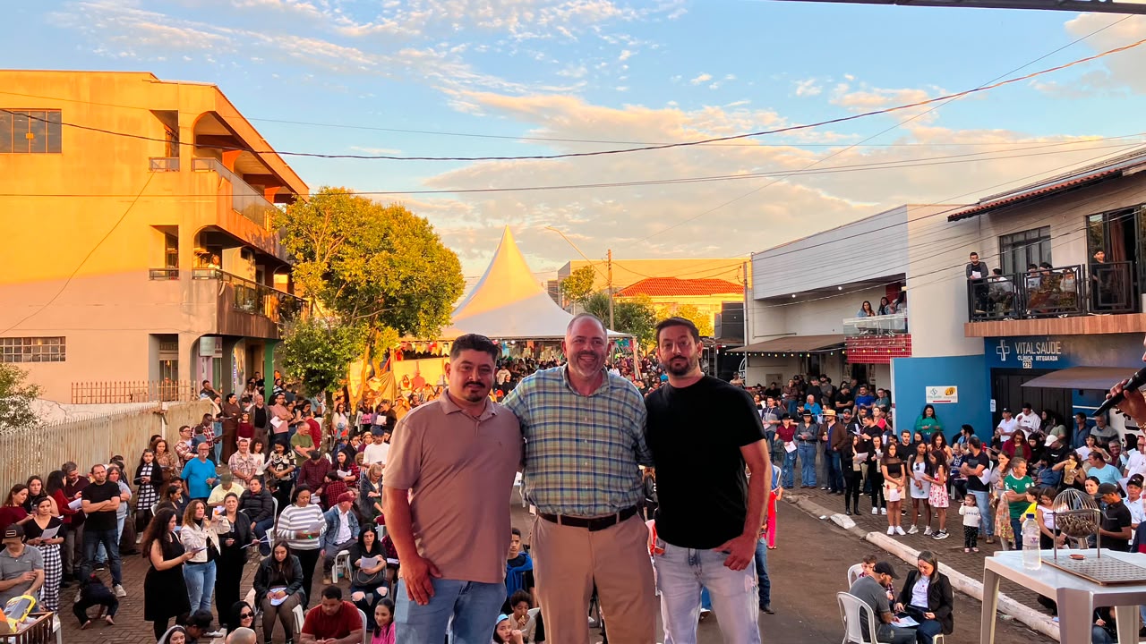 Artagão Júnior participa da Festa da Educação e Cultura em Califórnia