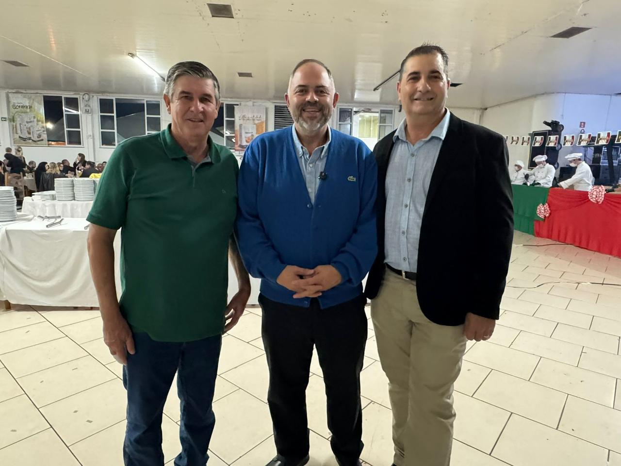 Artagão Júnior participa da Festa da Polenta e destaca quase R$ 65 milhões para Santa Tereza do Oest