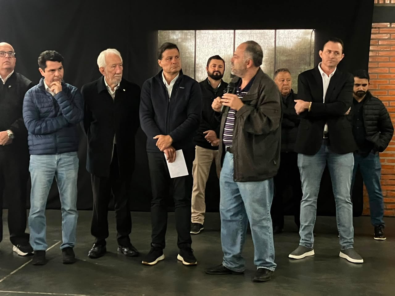 Reuniões nos municípios 