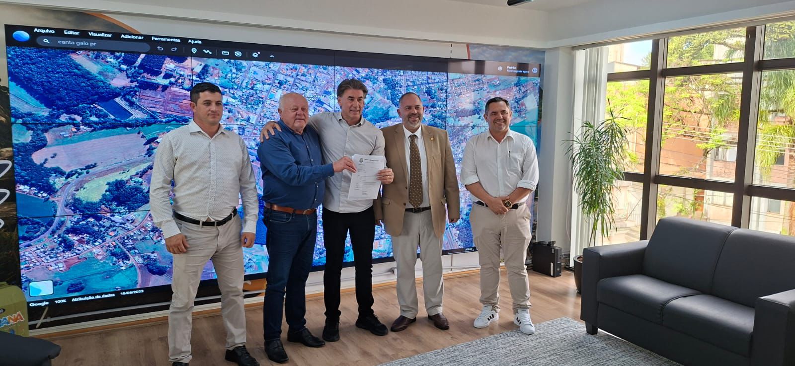 Artagão intermedeia reuniões de prefeitos com o secretário de Turismo para tratar de investimentos