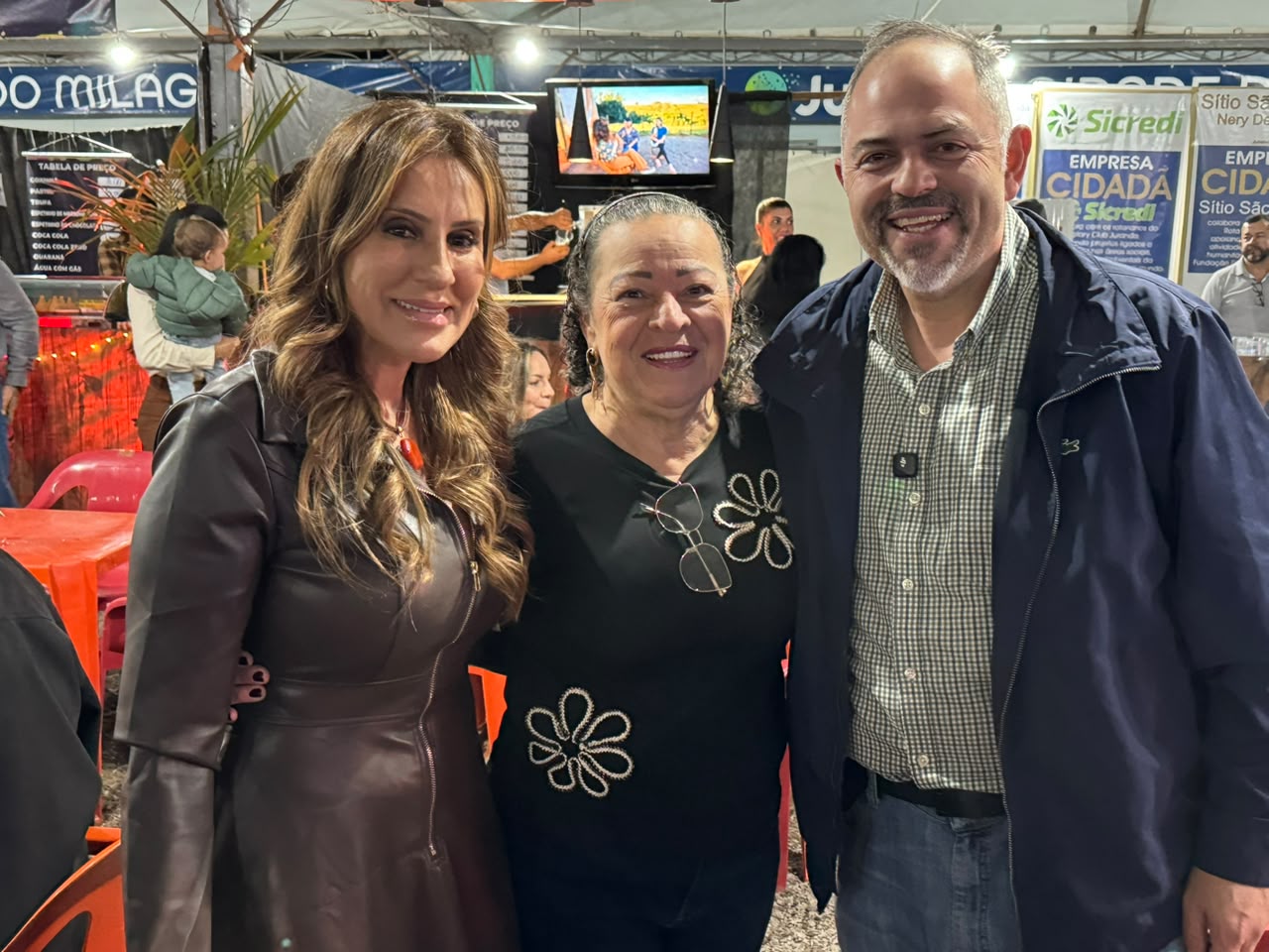 Deputado Artagão Júnior participa da EXPOJUR ao lado da prefeita Joelma e reforça investimentos