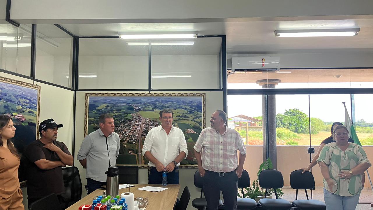Artagão Júnior discute com prefeito Silvio aplicação de mais de R$ 54 milhões para Lindoeste