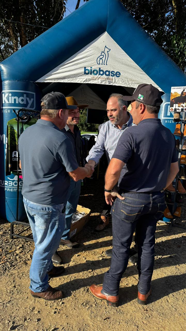 Artagão Júnior participa de festa na Comunidade Boa Vista e destaca investimentos para Guamiranga