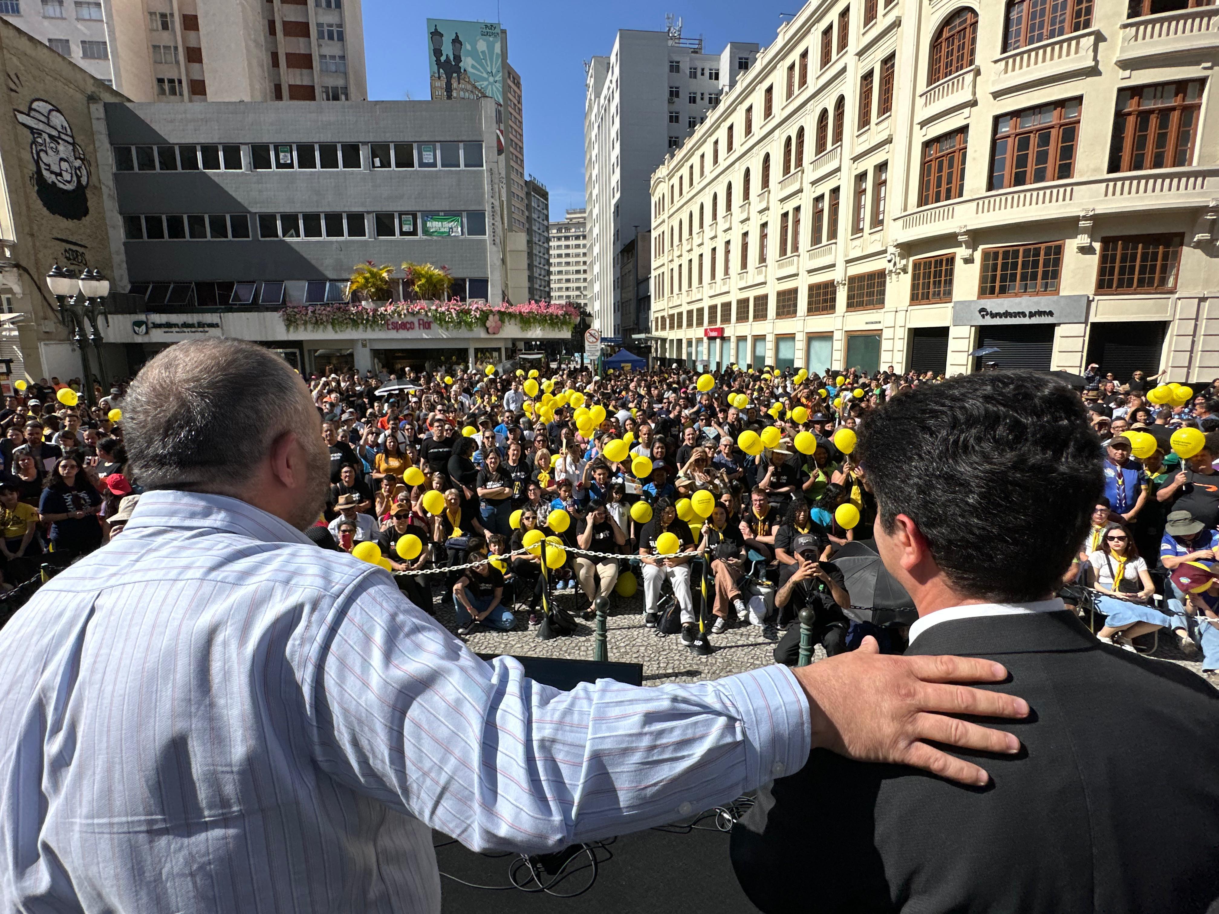 Deputado Artagão Júnior participa da mobilização