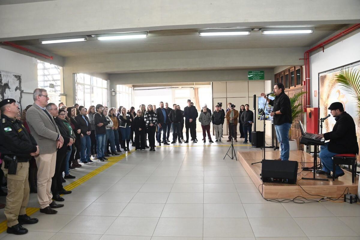 Artagão Júnior participa da inauguração de obras no Câmpus Santa Cruz da Unicentro