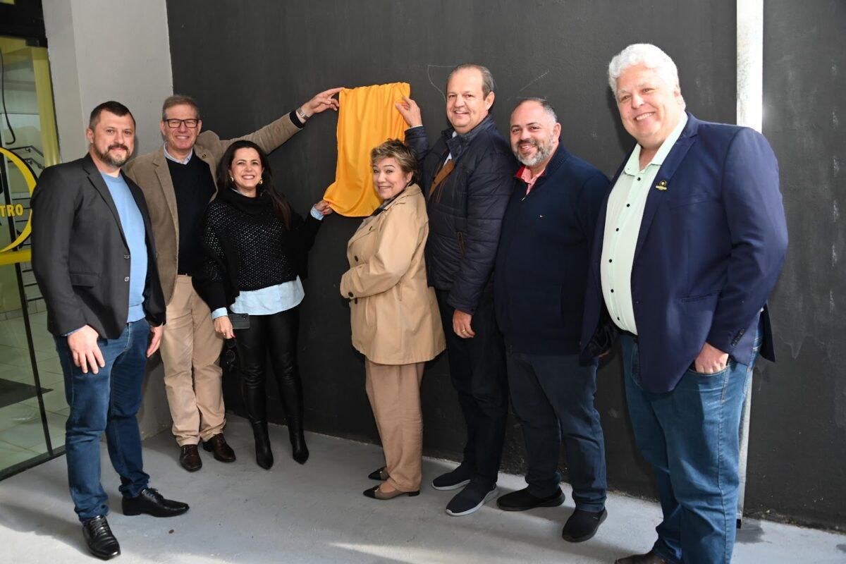 Artagão Júnior participa da inauguração de obras no Câmpus Santa Cruz da Unicentro